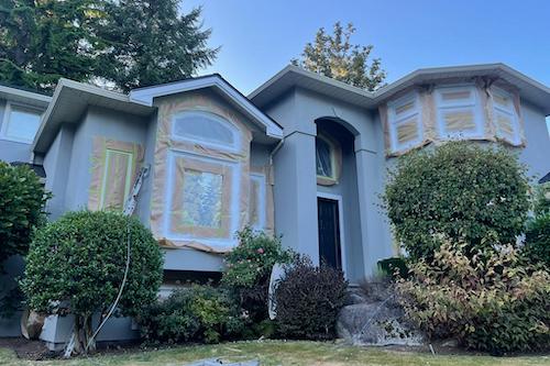 Residential-Exterior-House-Painters-North-West-Vancouver-BC-High-Roller-Painters